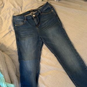 Bebe Jean leggings